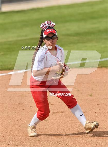 Thumbnail 2 in Taft vs  South San Antonio (NISD Softball Tournament) photogallery.