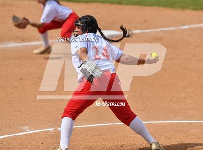 Thumbnail 2 in Taft vs  South San Antonio (NISD Softball Tournament) photogallery.
