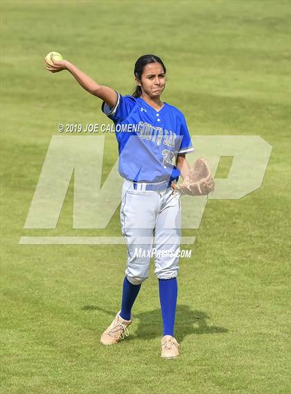 Thumbnail 3 in Taft vs  South San Antonio (NISD Softball Tournament) photogallery.