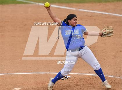 Thumbnail 3 in Taft vs  South San Antonio (NISD Softball Tournament) photogallery.