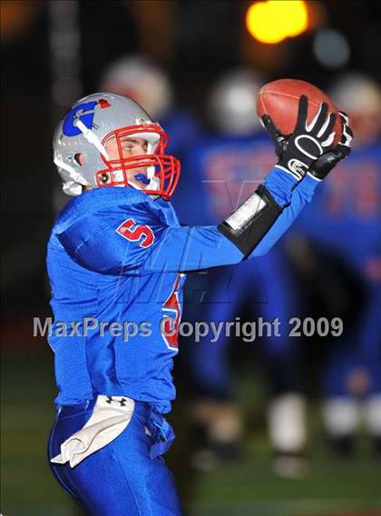 Thumbnail 3 in Cheshire @ Glastonbury (CIAC Class LL Semifinal) photogallery.