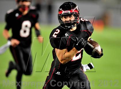 Thumbnail 3 in De La Salle vs. Centennial (CIF State Open Division Final) photogallery.