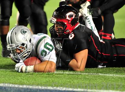 Thumbnail 3 in De La Salle vs. Centennial (CIF State Open Division Final) photogallery.
