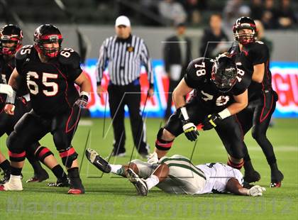 Thumbnail 3 in De La Salle vs. Centennial (CIF State Open Division Final) photogallery.