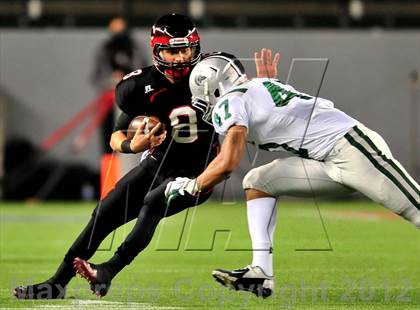 Thumbnail 2 in De La Salle vs. Centennial (CIF State Open Division Final) photogallery.