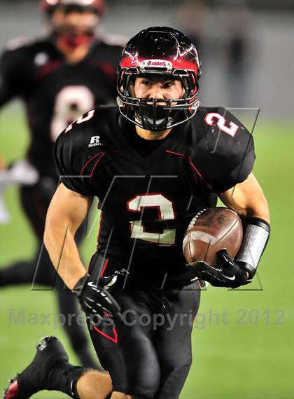 Thumbnail 2 in De La Salle vs. Centennial (CIF State Open Division Final) photogallery.