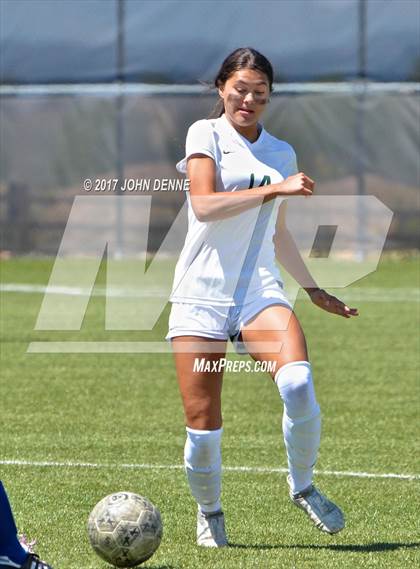 Thumbnail 3 in Farmington vs. Bosque photogallery.