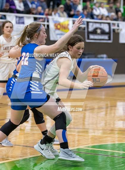 Thumbnail 1 in Robert Lee vs. Highland (UIL 1A Regional Semifinal) photogallery.