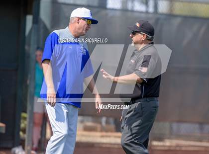 Thumbnail 3 in Mountain View vs. Basic (Boras Classic) photogallery.