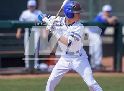 Thumbnail 3 in Mountain View vs. Basic (Boras Classic) photogallery.