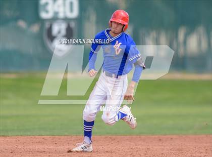 Thumbnail 2 in Mountain View vs. Basic (Boras Classic) photogallery.