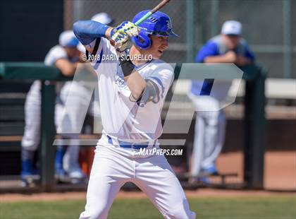 Thumbnail 2 in Mountain View vs. Basic (Boras Classic) photogallery.