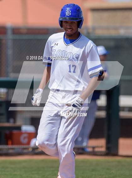 Thumbnail 2 in Mountain View vs. Basic (Boras Classic) photogallery.