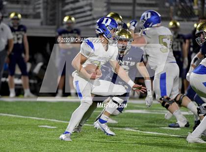 Thumbnail 2 in DeWitt @ Shiloh Christian (AAA 4A Second Round Playoff) photogallery.