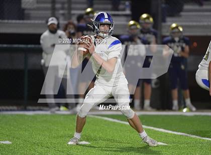 Thumbnail 1 in DeWitt @ Shiloh Christian (AAA 4A Second Round Playoff) photogallery.