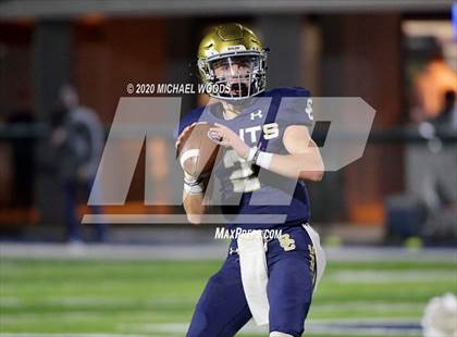 Thumbnail 2 in DeWitt @ Shiloh Christian (AAA 4A Second Round Playoff) photogallery.