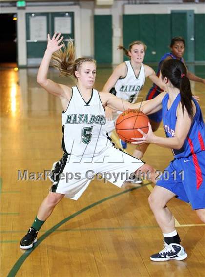 Thumbnail 2 in Christian Brothers vs. Miramonte (West Coast Jamboree) photogallery.