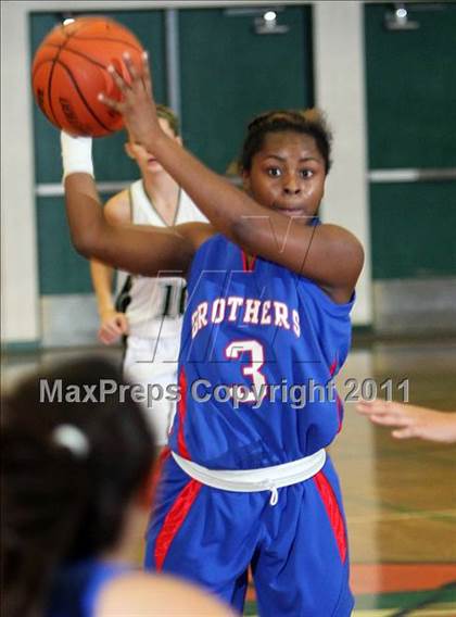 Thumbnail 1 in Christian Brothers vs. Miramonte (West Coast Jamboree) photogallery.