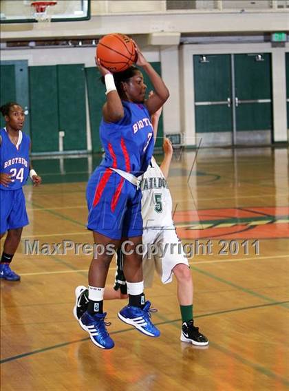 Thumbnail 3 in Christian Brothers vs. Miramonte (West Coast Jamboree) photogallery.