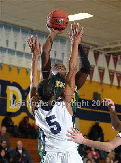Thumbnail 1 in Rio Americano vs. Elk Grove (Trojan Toss-Up) photogallery.