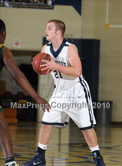 Thumbnail 2 in Rio Americano vs. Elk Grove (Trojan Toss-Up) photogallery.
