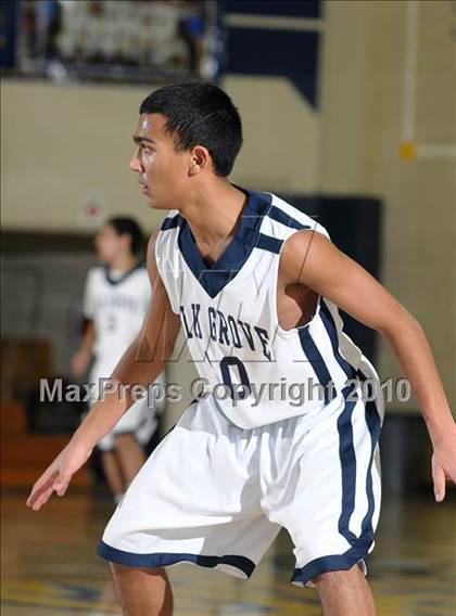 Thumbnail 1 in Rio Americano vs. Elk Grove (Trojan Toss-Up) photogallery.