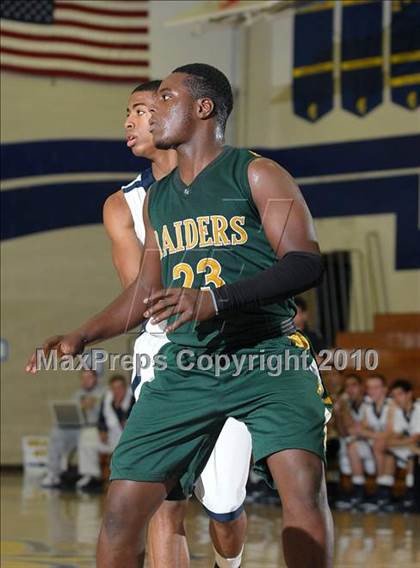 Thumbnail 2 in Rio Americano vs. Elk Grove (Trojan Toss-Up) photogallery.