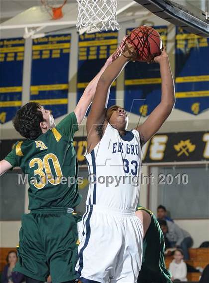 Thumbnail 3 in Rio Americano vs. Elk Grove (Trojan Toss-Up) photogallery.