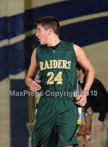 Thumbnail 3 in Rio Americano vs. Elk Grove (Trojan Toss-Up) photogallery.