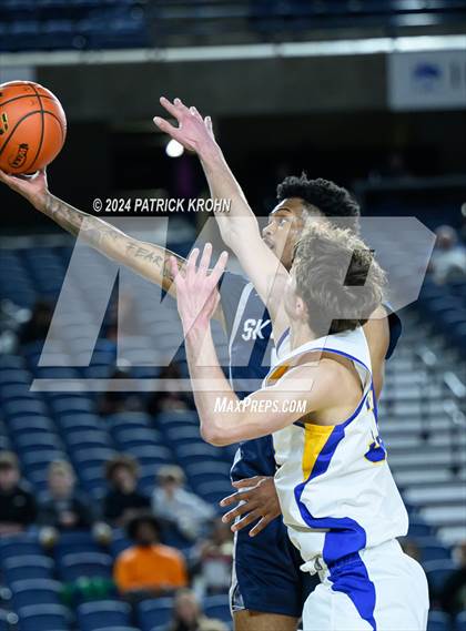 Thumbnail 1 in Skyview @ Tahoma (WIAA 4A Semifinals) photogallery.