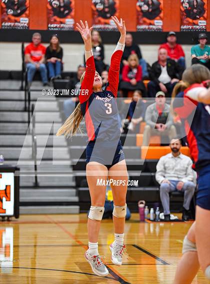 Thumbnail 2 in Wimberley vs El Campo (UIL 4A Region IV Area Playoff) photogallery.