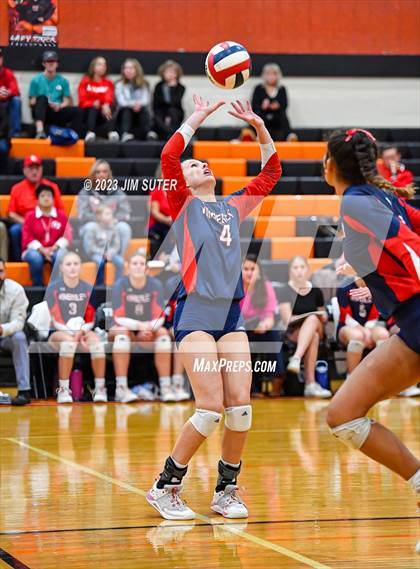 Thumbnail 3 in Wimberley vs El Campo (UIL 4A Region IV Area Playoff) photogallery.