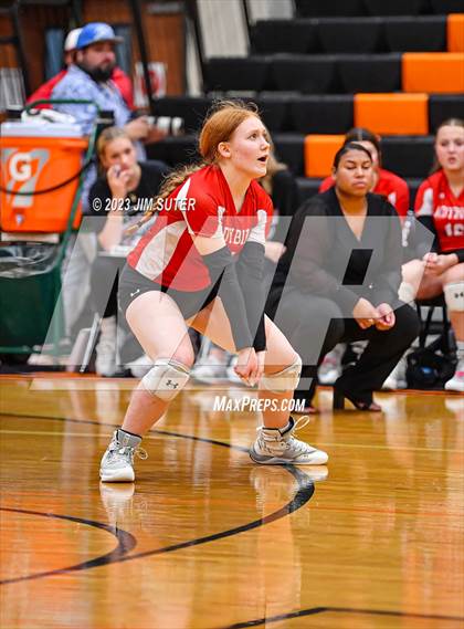 Thumbnail 3 in Wimberley vs El Campo (UIL 4A Region IV Area Playoff) photogallery.