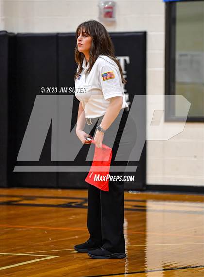 Thumbnail 1 in Wimberley vs El Campo (UIL 4A Region IV Area Playoff) photogallery.