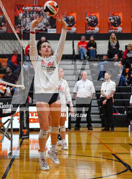 Thumbnail 1 in Wimberley vs El Campo (UIL 4A Region IV Area Playoff) photogallery.