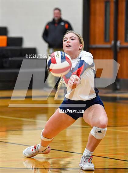 Thumbnail 3 in Wimberley vs El Campo (UIL 4A Region IV Area Playoff) photogallery.