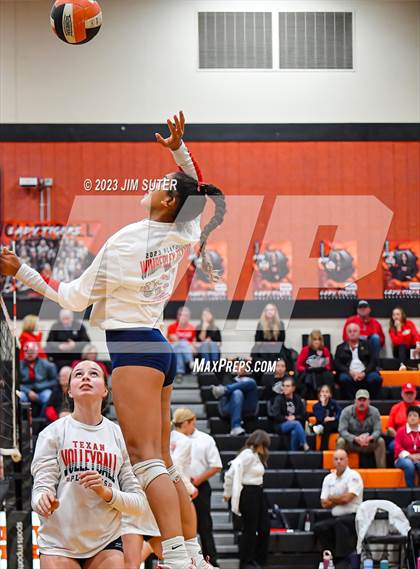 Thumbnail 3 in Wimberley vs El Campo (UIL 4A Region IV Area Playoff) photogallery.
