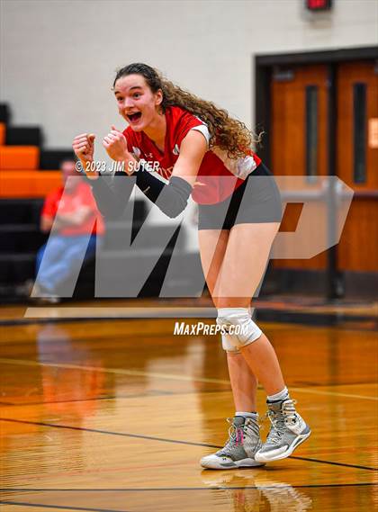 Thumbnail 1 in Wimberley vs El Campo (UIL 4A Region IV Area Playoff) photogallery.