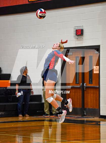 Thumbnail 2 in Wimberley vs El Campo (UIL 4A Region IV Area Playoff) photogallery.