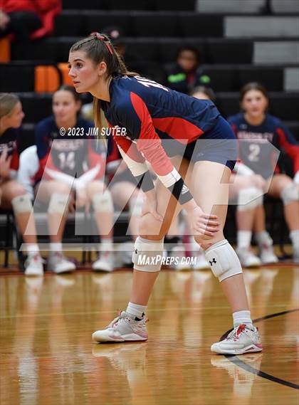 Thumbnail 1 in Wimberley vs El Campo (UIL 4A Region IV Area Playoff) photogallery.