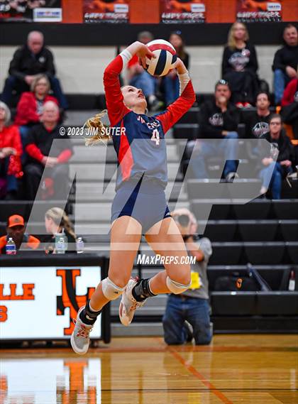 Thumbnail 2 in Wimberley vs El Campo (UIL 4A Region IV Area Playoff) photogallery.