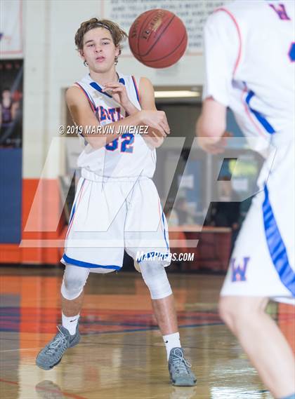 Thumbnail 1 in Westlake vs Thousand Oaks photogallery.