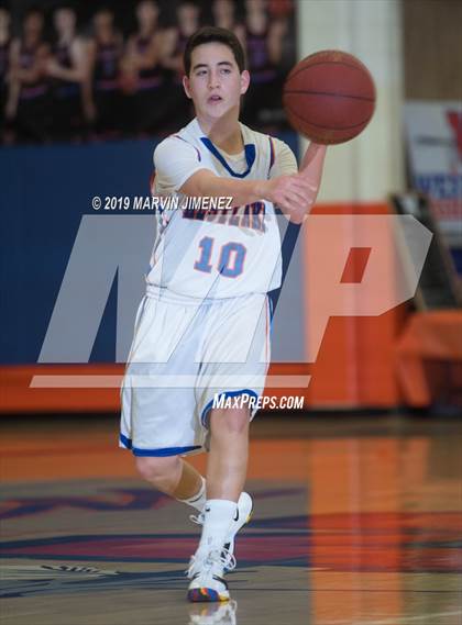 Thumbnail 2 in Westlake vs Thousand Oaks photogallery.