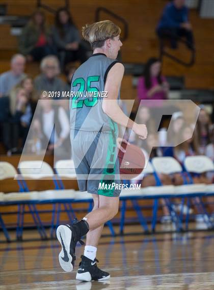 Thumbnail 3 in Westlake vs Thousand Oaks photogallery.