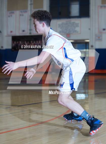 Thumbnail 1 in Westlake vs Thousand Oaks photogallery.