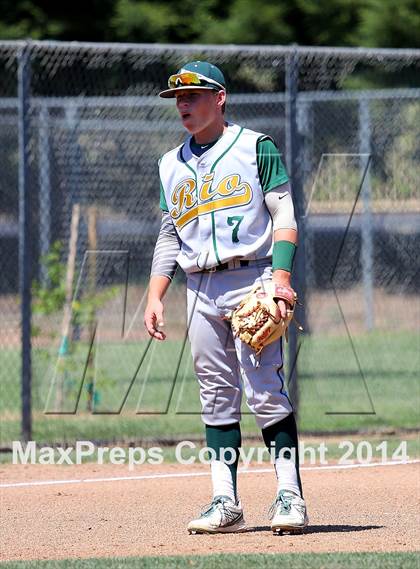 Thumbnail 3 in Rio Americano vs Christian Brothers (Boras Classic - North Bracket) photogallery.