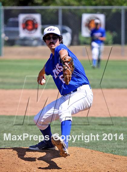 Thumbnail 3 in Rio Americano vs Christian Brothers (Boras Classic - North Bracket) photogallery.