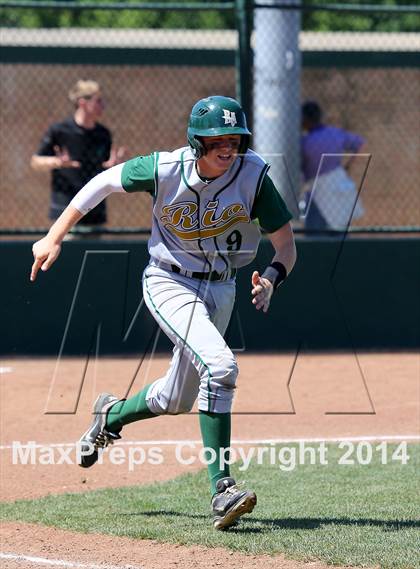 Thumbnail 3 in Rio Americano vs Christian Brothers (Boras Classic - North Bracket) photogallery.