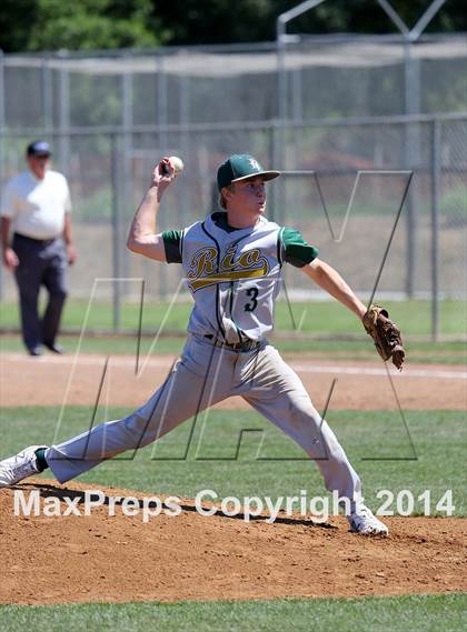 Thumbnail 1 in Rio Americano vs Christian Brothers (Boras Classic - North Bracket) photogallery.