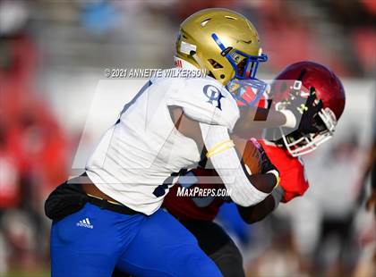 Thumbnail 1 in Osceola @ Edgewater (Spring Scrimmage) photogallery.